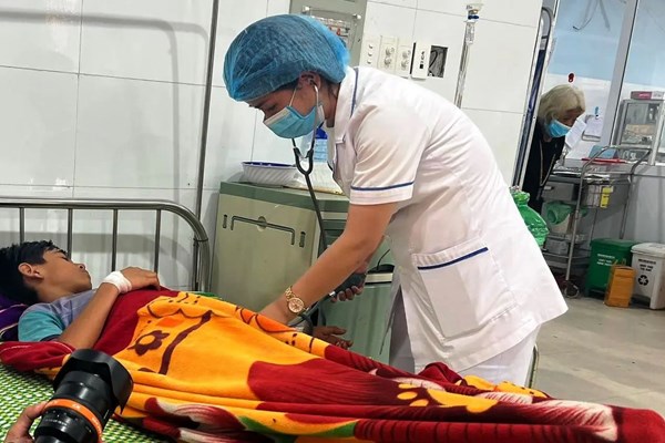 Quảng Nam: Thêm 2 người bị ngộ độc sau khi ăn cá ủ chua - Anh 1