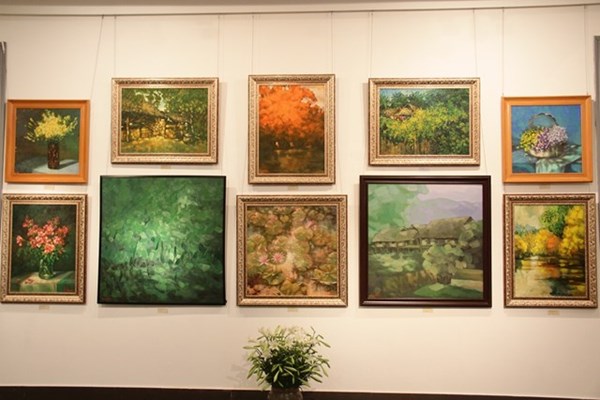“Hội họa, tâm linh, tôn giáo và phong thủy” của họa sĩ Lê Quang - Anh 3