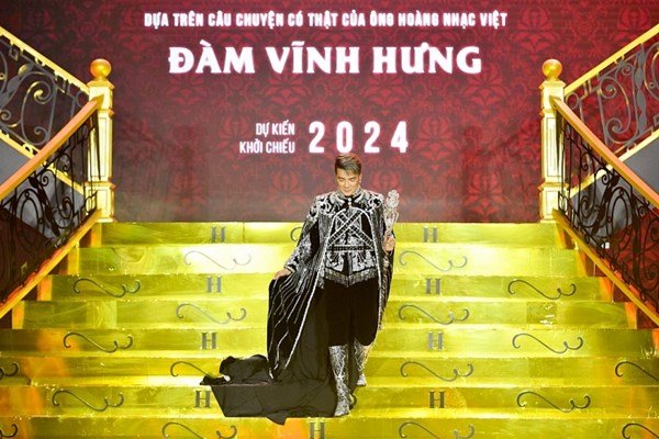 Đánh bóng tên tuổi hay “rác” văn hóa? - Anh 2