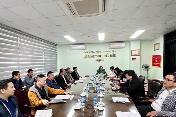 Xây dựng sản phẩm nghệ thuật phục vụ du lịch: Làm thật hay để hút khách - Anh 1