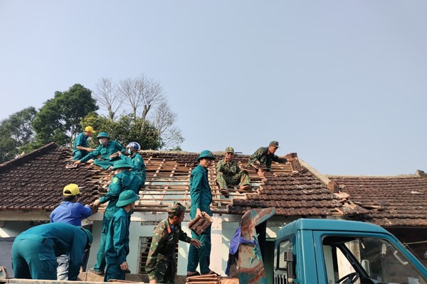 Tuổi trẻ lực lượng vũ trang Quảng Nam hưởng ứng Tháng thanh niên năm 2023 - Anh 2