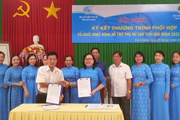 Nhiều hoạt động phát huy vai trò của phụ nữ cao tuổi ở Kiên Giang - Anh 1