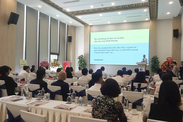 Tài nguyên - Môi Trường với “Chuyển đổi xanh” - Anh 2