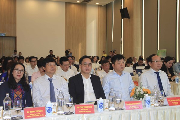 Tài nguyên - Môi Trường với “Chuyển đổi xanh” - Anh 3