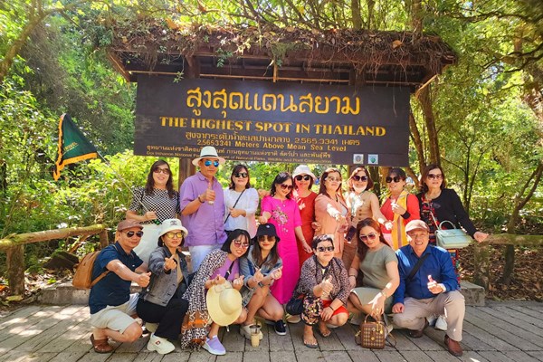 Không thích nghi sẽ khó cạnh tranh - Anh 1