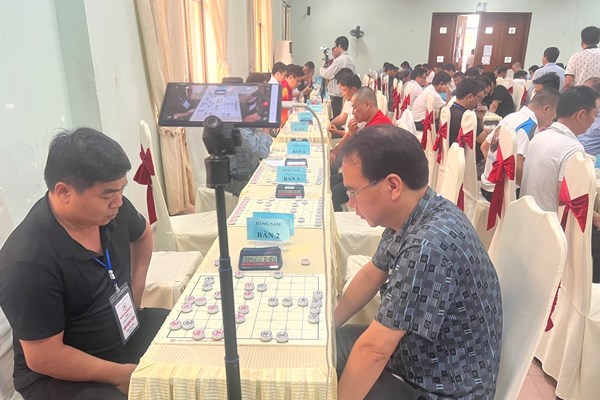 Hơn 200 kỳ thủ tham dự Giải cờ tướng đồng đội Quốc gia 2023 - Anh 2