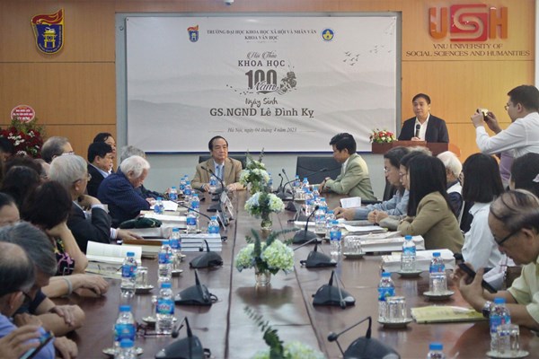 Hội thảo khoa học quốc gia nhân kỷ niệm 100 năm ngày sinh GS.NGND Lê Đình Kỵ - Anh 1