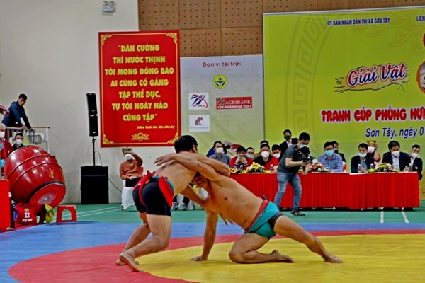 Giải vật dân tộc toàn quốc tranh Cúp Phùng Hưng lần thứ 2 - Anh 1