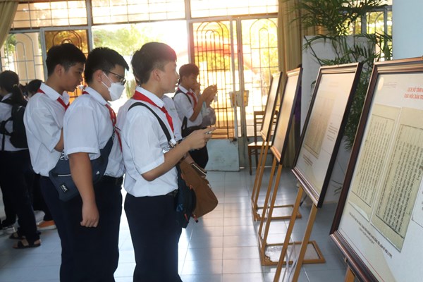Tháp Bà Ponagar qua Mộc bản triều Nguyễn - Anh 1