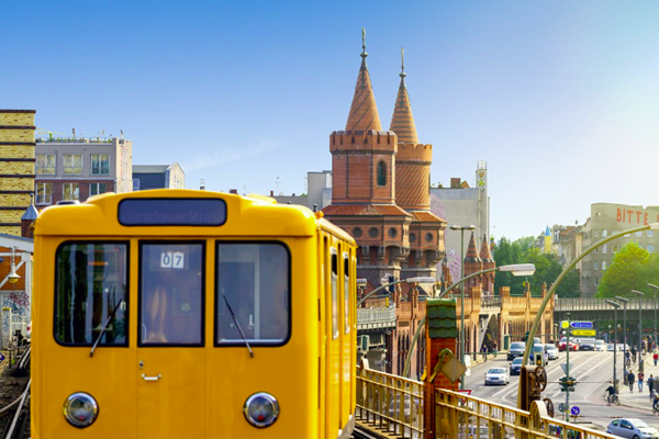 Berlin (Đức) là thành phố tốt nhất thế giới về giao thông công cộng - Anh 1