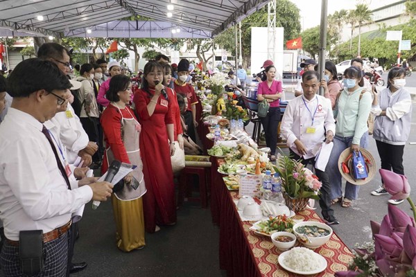 Bế mạc Tuần Văn hóa - Du lịch Phú Yên - Anh 3