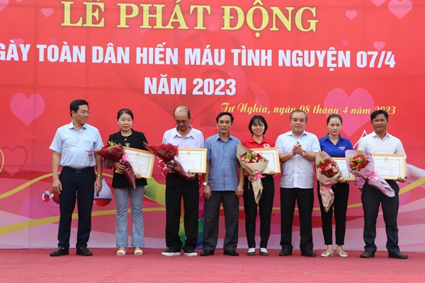 Quảng Ngãi: Lễ phát động Ngày toàn dân hiến máu tình nguyện - Anh 2