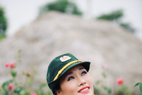 NSƯT Nguyễn Hương Giang: Đến với nghệ thuật bằng đam mê cháy bỏng và lao động sáng tạo - Anh 1