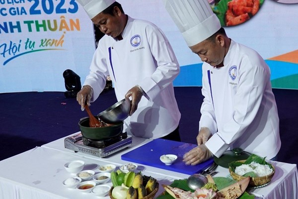 Món ngon Bình Thuận tại Ngày hội Du lịch TP.HCM - Anh 1