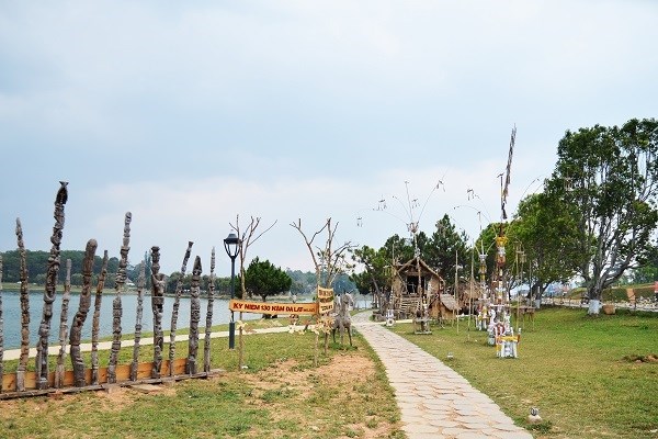 Triển lãm 