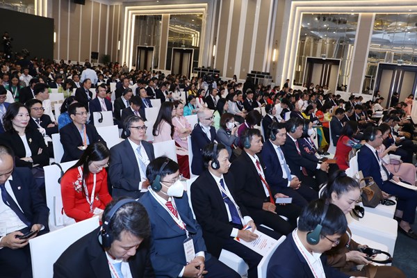 Việt - Pháp có mối “lương duyên” lịch sử, văn hoá - Anh 3