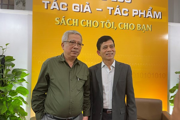 Giao lưu với tác giả cuốn sách 