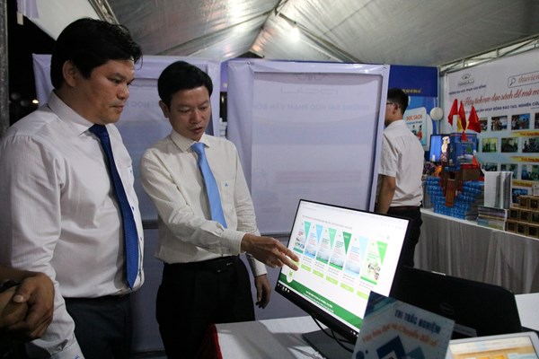 Quảng Ngãi: Khai mạc Ngày Sách và Văn hóa đọc Việt Nam - Anh 3