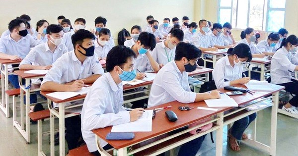 Tăng cường công tác phòng, chống dịch Covid-19 trong trường học - Anh 1