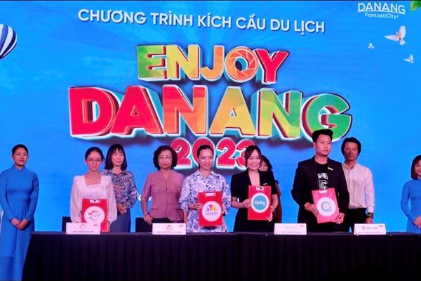 Đà Nẵng khởi động chương trình kích cầu du lịch - Anh 1