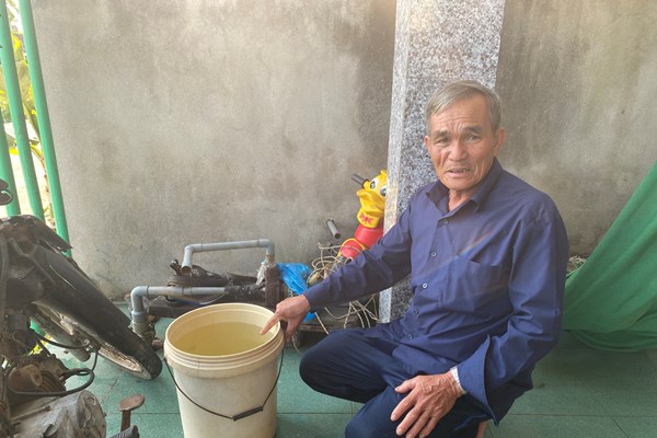 Quảng Ngãi: Người dân “khát nước sạch” bên cạnh nhà máy nước - Anh 2