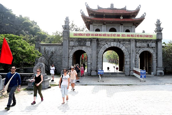 Đột phá thể chế, chính sách cho văn hóa phát triển (Bài 1):  Ở đâu quan tâm đầu tư cho văn hóa, ở đó có sự phát triển - Anh 2