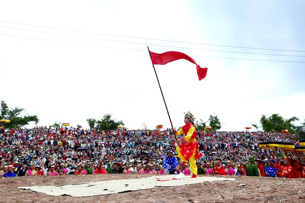 Đột phá thể chế, chính sách cho văn hóa phát triển (Bài 2): Cần lắm những “cú hích” quyết định - Anh 2