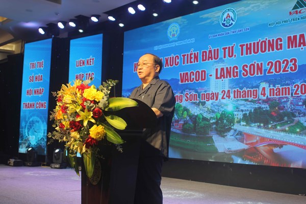 Lạng Sơn có thể phát triển du lịch quanh năm - Anh 1