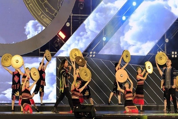 Khai mạc Tuần lễ vàng du lịch Lâm Đồng - Anh 2