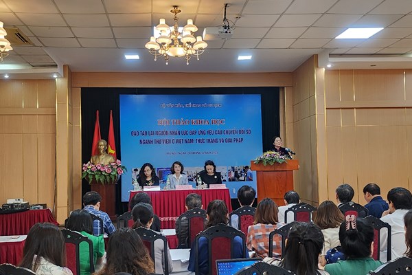 Đào tạo lại nguồn nhân lực đáp ứng yêu cầu chuyển đổi số ngành thư viện - Anh 1