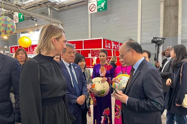 Việt Nam tham dự Hội chợ Paris 2023 - Anh 1