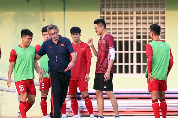 U22 Việt Nam sẵn sàng cho trận đấu với U22 Singapore - Anh 1