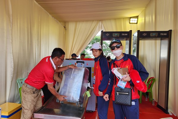 Đoàn Thể thao Việt Nam gia nhập Làng VĐV SEA Games 32 - Anh 3