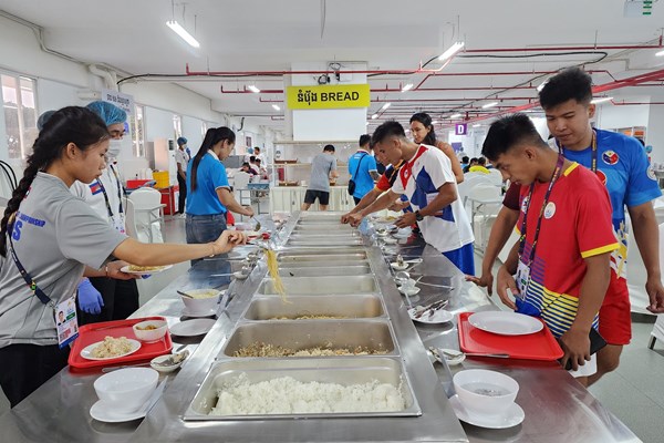 Buổi sáng tại Làng VĐV SEA Games 32 - Anh 6