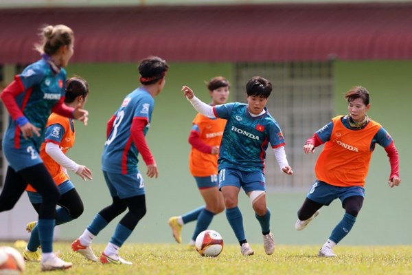 Tuyển nữ Việt Nam quyết tâm cho các trận đấu tại SEA Games 32 - Anh 2