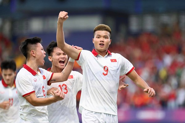 Tuyển U22 Việt Nam tại SEA Games 32: Cần cải thiện hơn nữa - Anh 1
