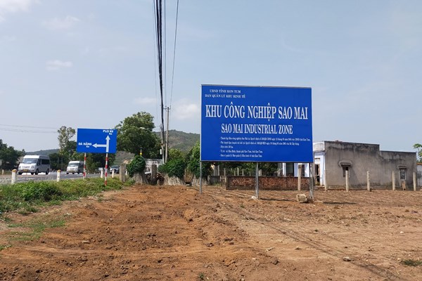 Kon Tum: Vi phạm quy định về bồi thường, hỗ trợ 3 cán bộ bị khởi tố, bắt giam - Anh 1