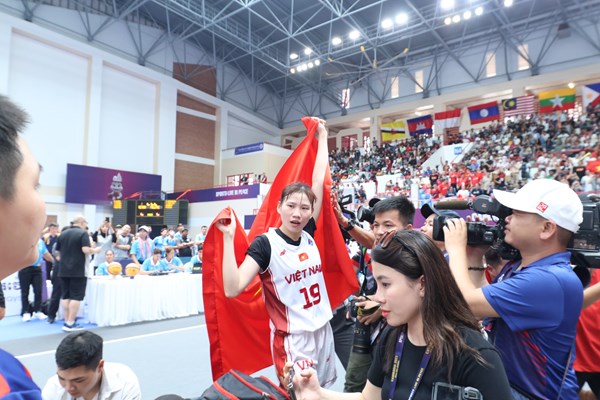 Bóng rổ Việt Nam giành tấm HCV lịch sử tại SEA Games 32 - Anh 6