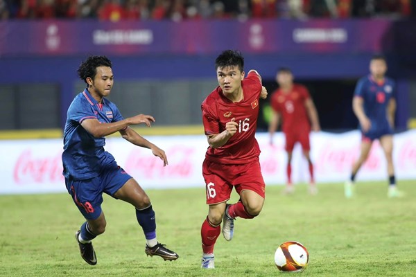 U22 Việt Nam chia điểm với U22 Thái Lan - Anh 3