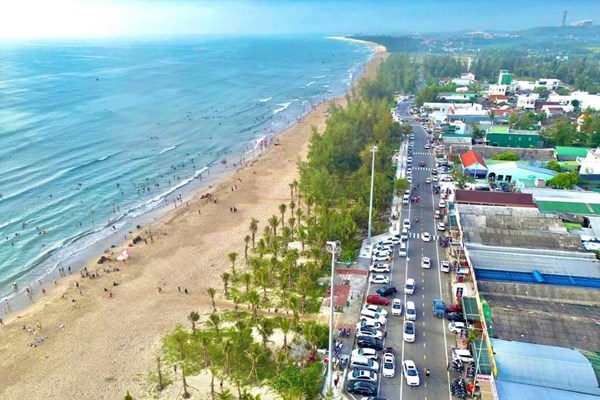 Quảng Ngãi chấp thuận chủ trương đầu tư dự án khu đô thị và du lịch biển - Anh 1