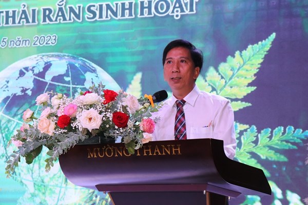 Khánh Hòa: Cuộc thi trình diễn thời trang tái chế từ chất thải rắn sinh hoạt - Anh 1