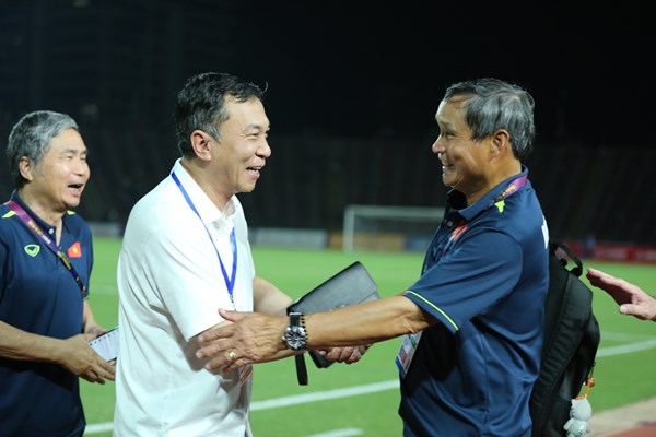 Vào chung kết SEA Games 32, tuyển nữ Việt Nam được VFF thưởng 500 triệu đồng - Anh 1