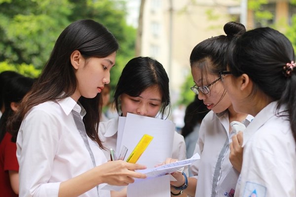Hơn 1 triệu thí sinh đăng ký dự thi thành công Kỳ thi tốt nghiệp THPT 2023 - Anh 1