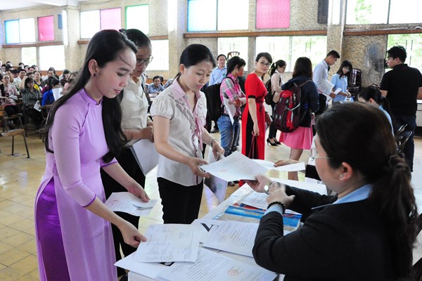 Thiếu như... giáo viên nghệ thuật và các môn mới - Anh 1