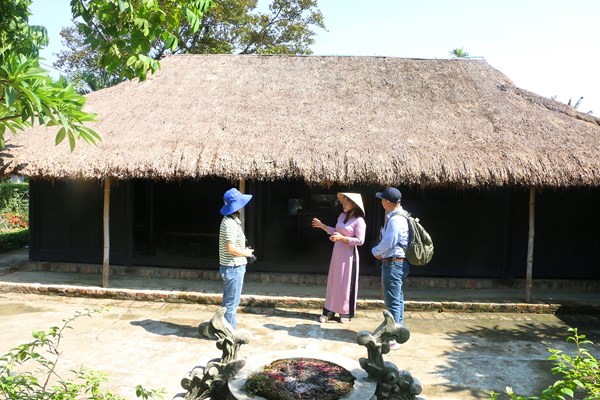 Hành trình tháng Năm về làng Dương Nỗ - Anh 1