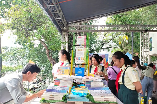Khai mạc Ngày hội Văn hóa đọc Đà Nẵng - Anh 2