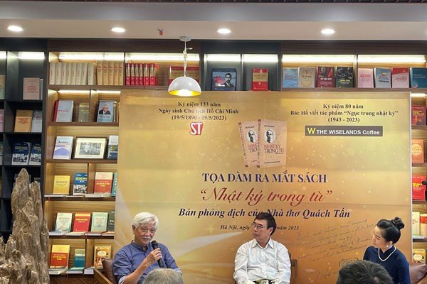 Tọa đàm ra mắt bản phỏng dịch “Nhật ký trong tù” của nhà thơ Quách Tấn - Anh 2