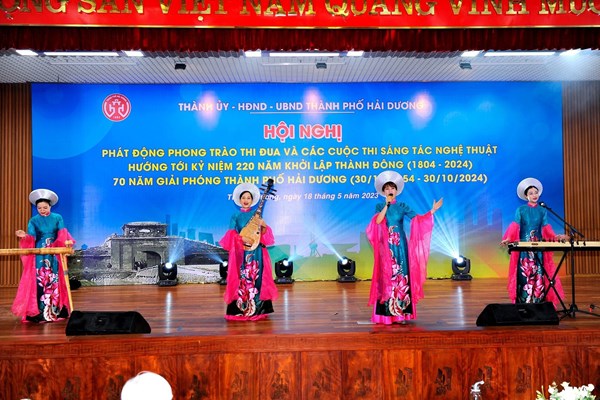 Phát động bốn cuộc thi sáng tác hướng tới 220 năm thành lập Thành Đông và 70 năm giải phóng TP. Hải Dương - Anh 3