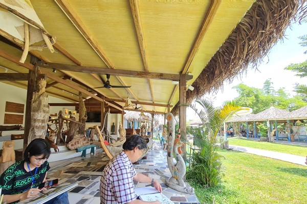 Bế mạc chuỗi sự kiện sáng tạo và bảo tồn, phát huy nghề truyền thống Hội An - Anh 2