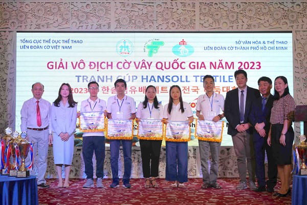 Gần 100 kỳ thủ tham dự Giải vô địch cờ vây quốc gia 2023 - Anh 1